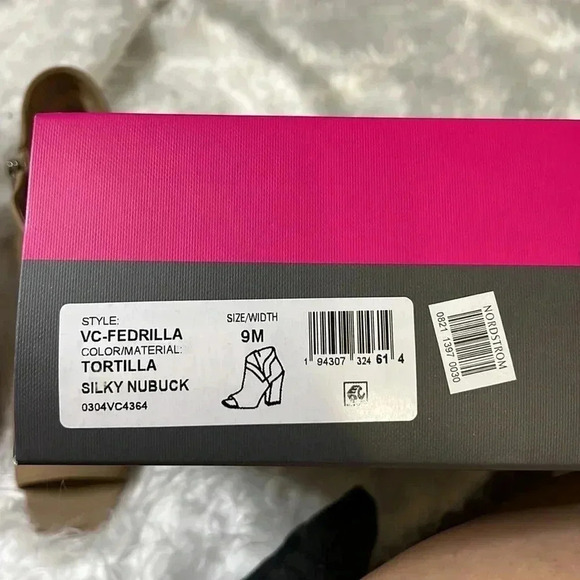 Vince Camuto Open Toe Sandal Boot Silky Nubuck Tortilla color size 9 - Picture 7 of 7